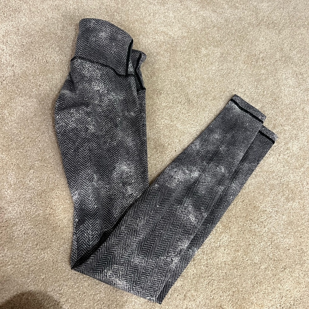 Lulu lemon limited edition size 0-2